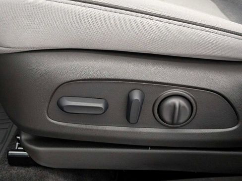 New 2026 Chevrolet TrailBlazer LT w/ Convenience Package image 18