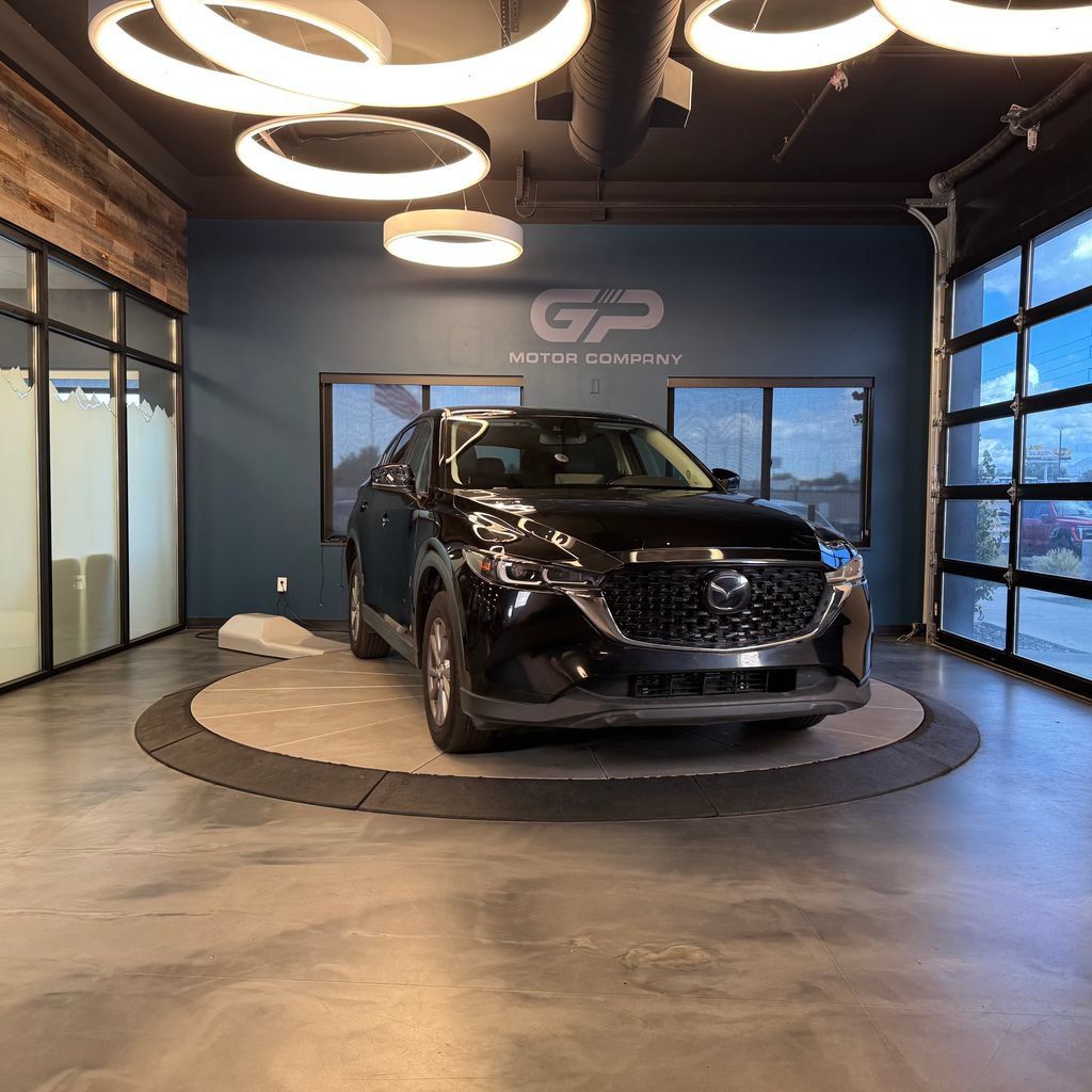 Used 2022 MAZDA CX-5 AWD 2.5 S image 1