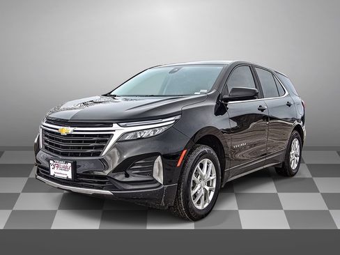Certified 2024 Chevrolet Equinox LT image 3