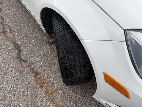 Used 2012 Mercedes-Benz C 300 4MATIC Sedan image 5