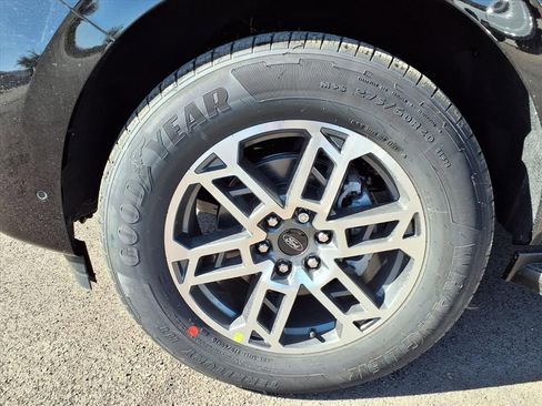 New 2025 Ford Expedition Max Active image 24