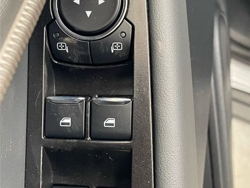 New 2026 Ford Explorer Active w/ Active Comfort Package AWD/4WD image 13