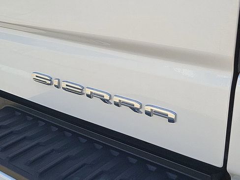 Used 2024 GMC Sierra 1500 Denali Ultimate image 31