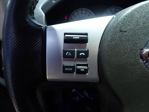Used 2020 Nissan Frontier PRO-4X w/ Pro-4x Utility Package AWD/4WD image 14