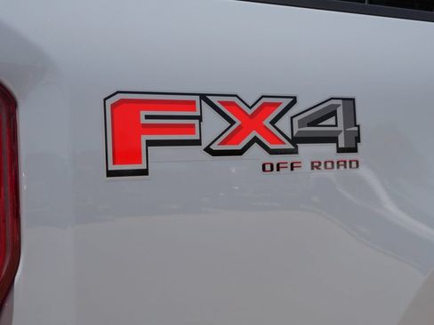 New 2026 Ford F250 Platinum w/ FX4 Off-Road Package AWD/4WD image 10