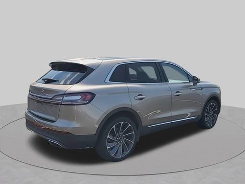 Used 2019 Lincoln Nautilus Reserve w/ Ultimate Package AWD/4WD image 10