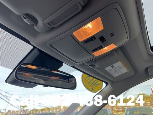 Used 2018 Toyota RAV4 XLE image 29