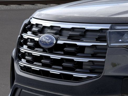 New 2026 Ford Explorer Active w/ Active Comfort Package RWD image 17