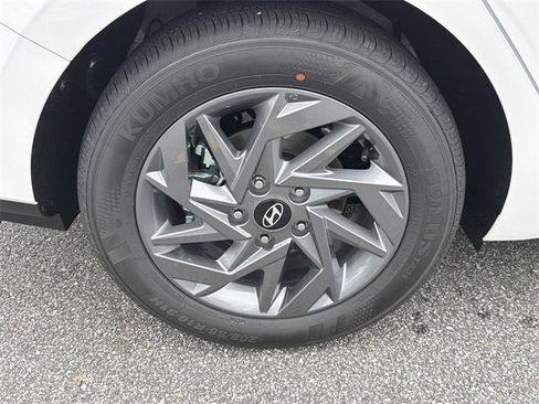 New 2026 Hyundai Elantra Blue image 17