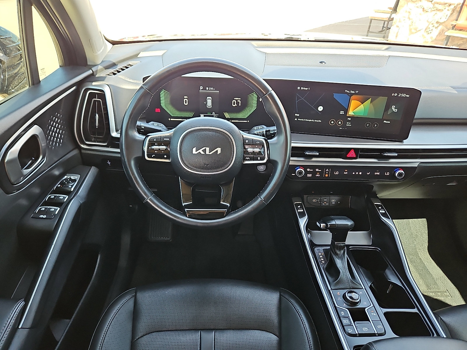 Used 2024 Kia Sorento S AWD/4WD image 7