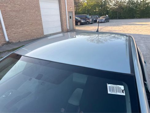 Used 2012 Honda Civic Hybrid Sedan image 14