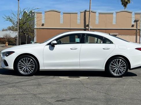 Used 2025 Mercedes-Benz CLA 250 image 7
