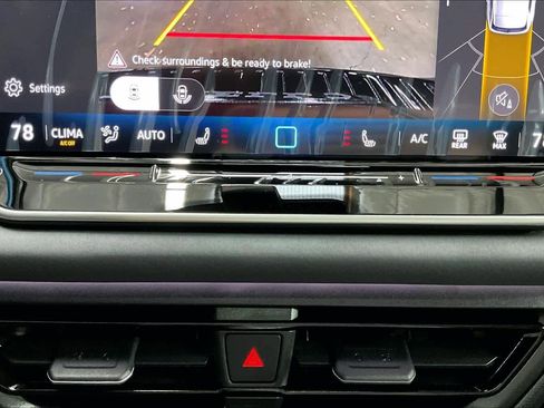 New 2026 Volkswagen Tiguan SE R-Line image 21