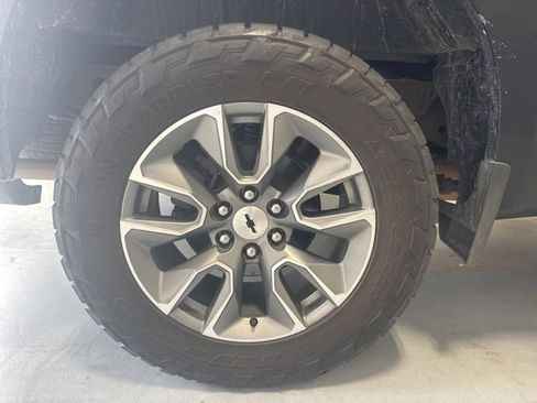 Used 2020 Chevrolet Silverado 1500 RST image 6