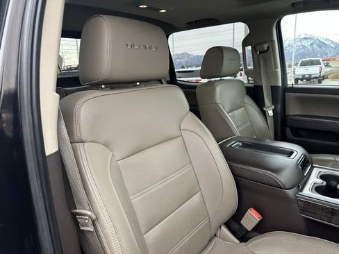Used 2015 GMC Sierra 3500 Denali image 19