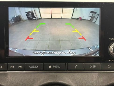 Used 2025 Nissan Sentra S FWD image 22