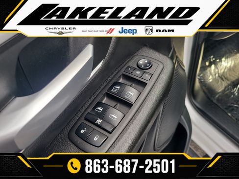 Used 2023 RAM 1500 Big Horn AWD/4WD image 17