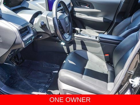 Used 2024 Toyota Prius Limited w/ Limited Premium Package FWD image 18