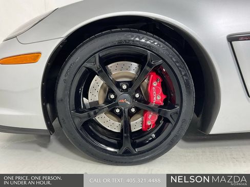 Used 2013 Chevrolet Corvette Grand Sport w/ 3LT Preferred Equipment Group RWD image 10