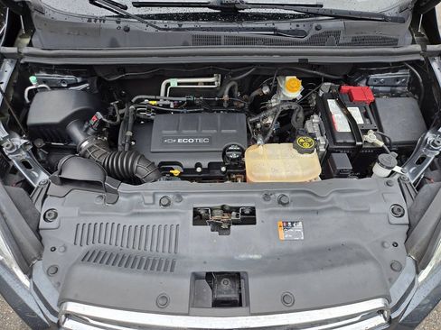 Used 2016 Chevrolet Trax LS AWD/4WD image 16