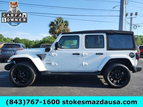 Used 2023 Jeep Wrangler Unlimited Sahara w/ Cold Weather Group image 11