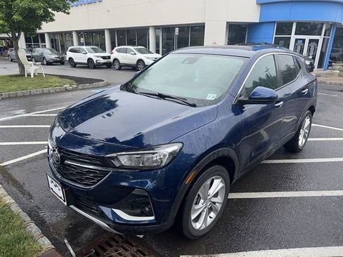 Used 2023 Buick Encore GX Preferred w/ Cold Weather Comfort Package FWD image 3