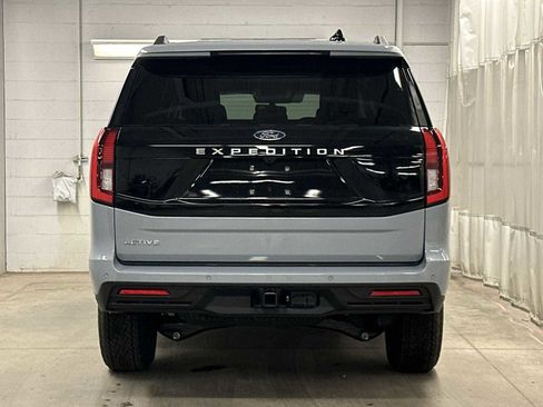 New 2026 Ford Expedition Active AWD/4WD image 6