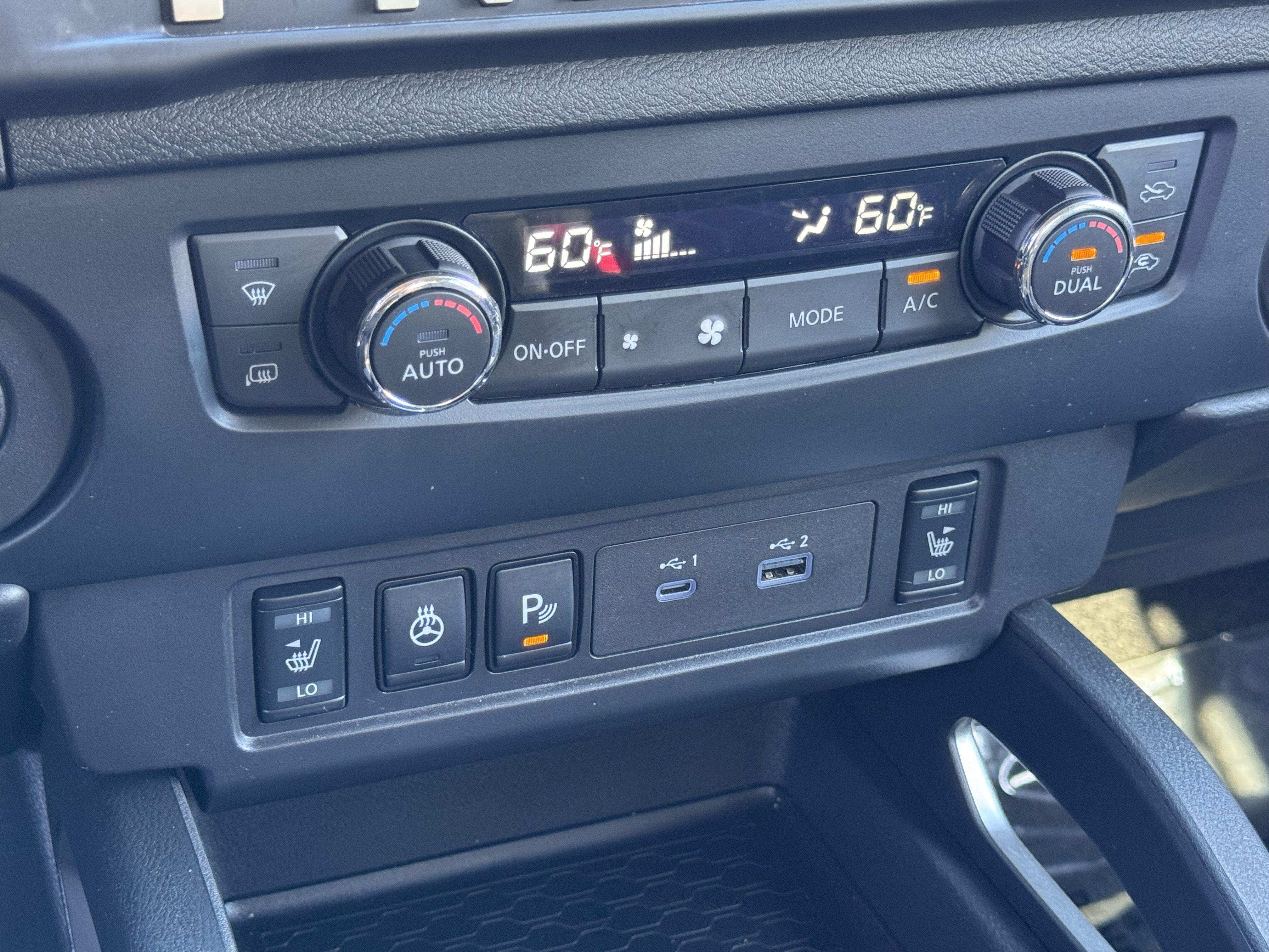 Used 2026 Nissan Frontier SV w/ SV Convenience Package RWD image 25