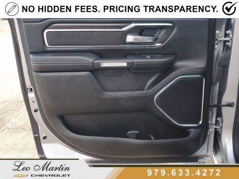 Used 2025 RAM 1500 Laramie AWD/4WD image 15