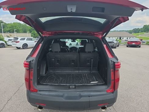 Used 2023 Chevrolet Traverse LT w/ Midnight/Sport Edition AWD/4WD image 22