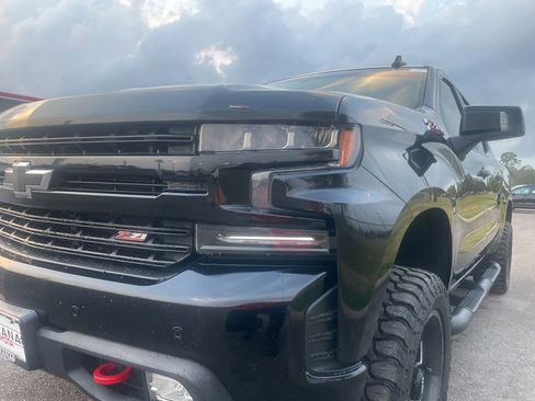 Used 2021 Chevrolet Silverado 1500 LT Trail Boss w/ Convenience Package II image 10