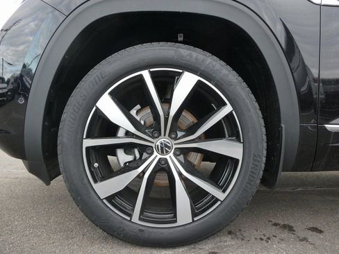 New 2026 Volkswagen Atlas Cross Sport SEL Premium R-Line AWD/4WD image 26
