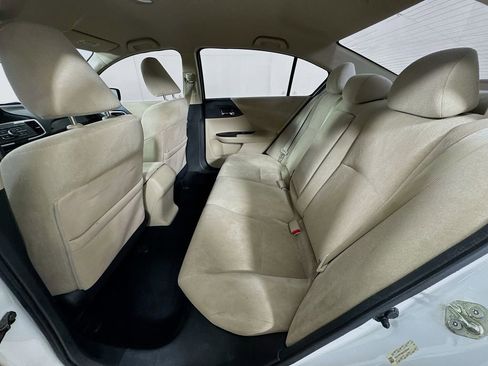 Used 2013 Honda Accord LX image 27