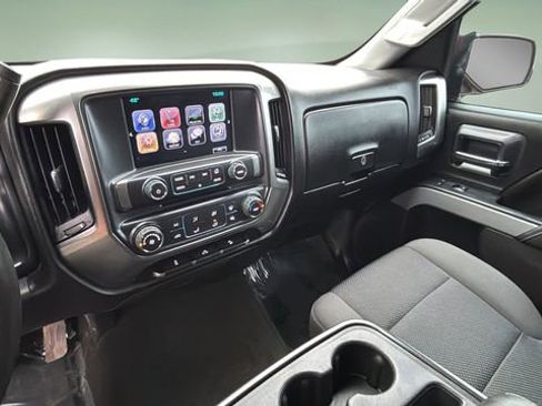 Used 2017 Chevrolet Silverado 1500 LT image 24