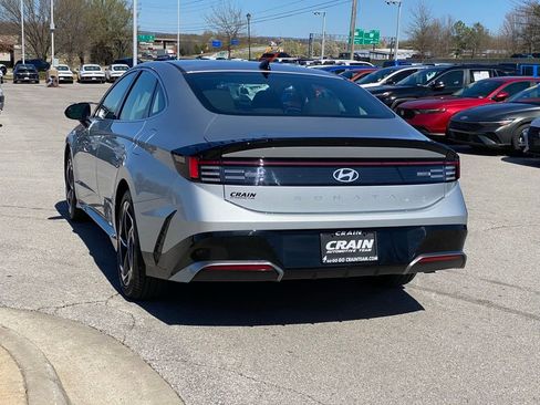 New 2026 Hyundai Sonata SEL FWD image 5