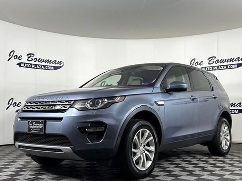 Used 2018 Land Rover Discovery Sport HSE AWD/4WD image 3