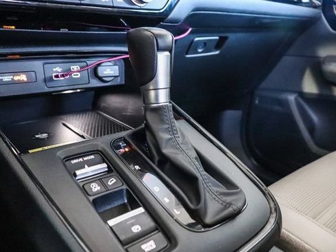 Used 2025 Honda CR-V EX-L image 24