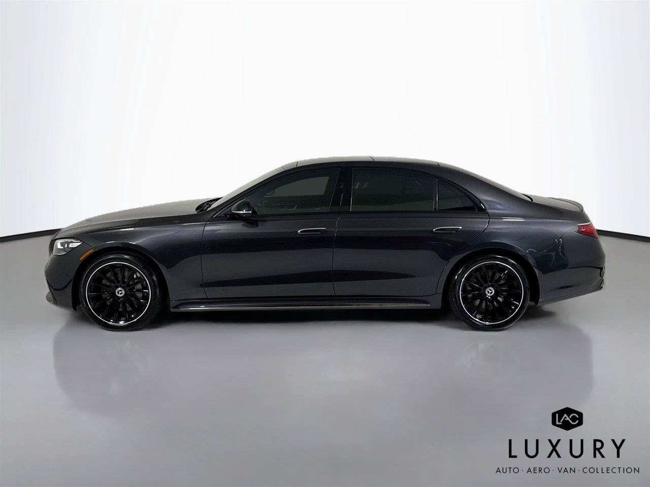 Used 2023 Mercedes-Benz S 500 4MATIC image 8