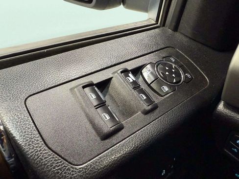 Used 2019 Ford F150 Lariat AWD/4WD image 21