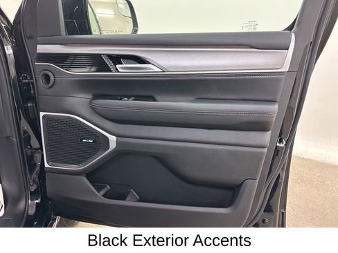 New 2026 Jeep Grand Wagoneer Limited AWD/4WD image 17