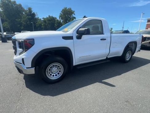 Used 2025 GMC Sierra 1500 Pro w/ Pro Value Package AWD/4WD image 4