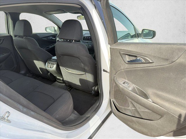 Used 2023 Chevrolet Malibu LT w/ Driver Confidence Package FWD image 23