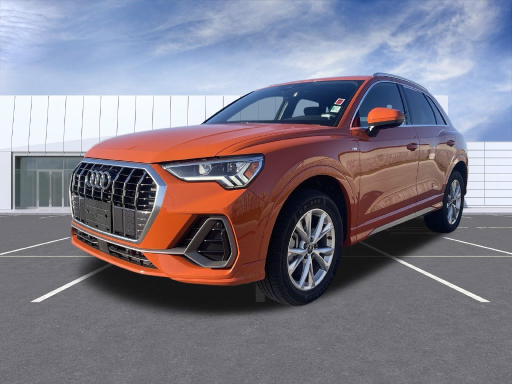 Used 2025 Audi Q3 2.0T Premium AWD/4WD image 4