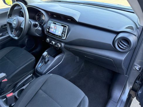 Used 2024 Nissan Kicks S image 37