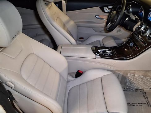Used 2019 Mercedes-Benz C 300 Cabriolet image 19