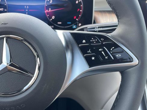 New 2026 Mercedes-Benz GLC 300 4MATIC image 37