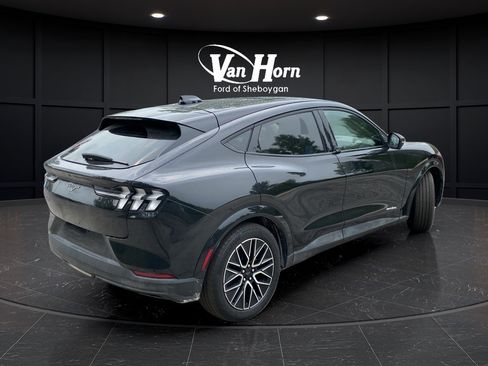 Certified 2025 Ford Mustang Mach-E Premium AWD/4WD image 7