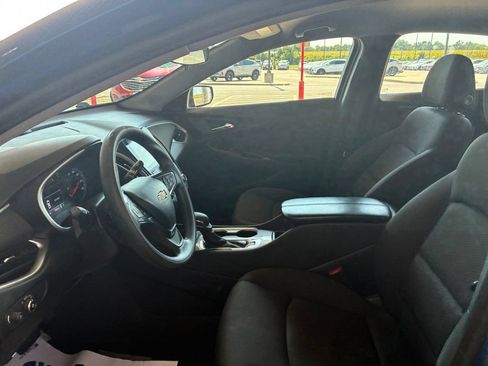 Used 2023 Chevrolet Malibu LT FWD image 13