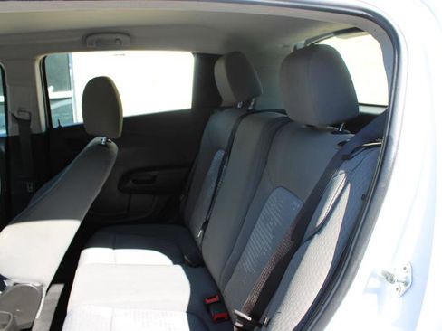 Used 2020 Chevrolet Sonic LT image 12