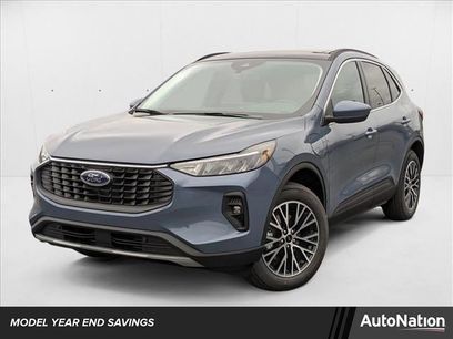 New 2025 Ford Escape SE